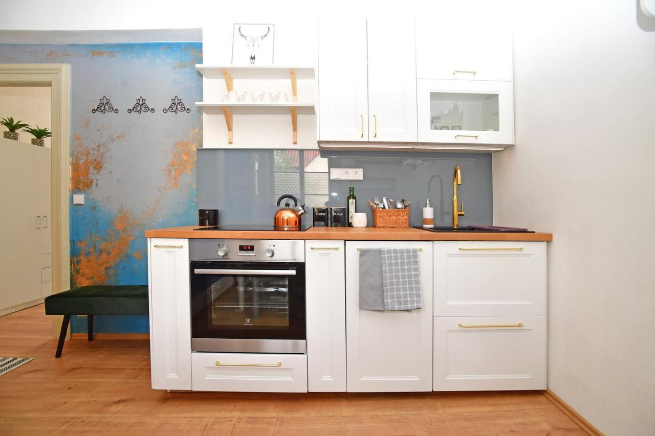 Lovely Little Cosy Apt In Prague Praga Exterior foto