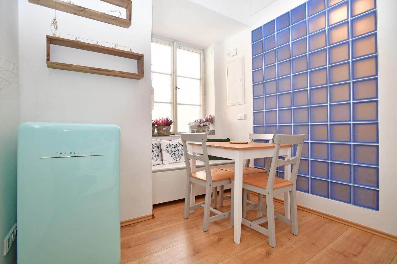 Lovely Little Cosy Apt In Prague Praga Exterior foto