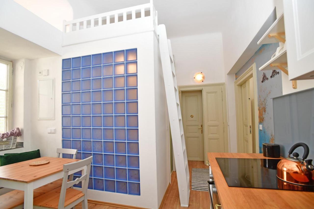 Lovely Little Cosy Apt In Prague Praga Exterior foto